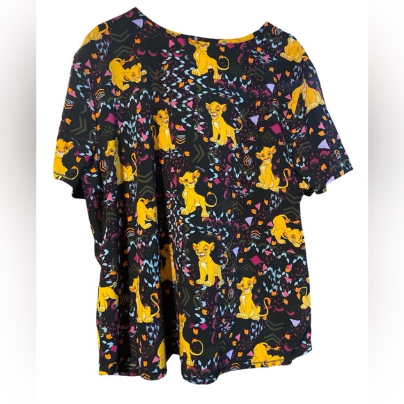 Disney Lion King Simba Print Short Sleeve Scrub Top - Picture 3 of 9